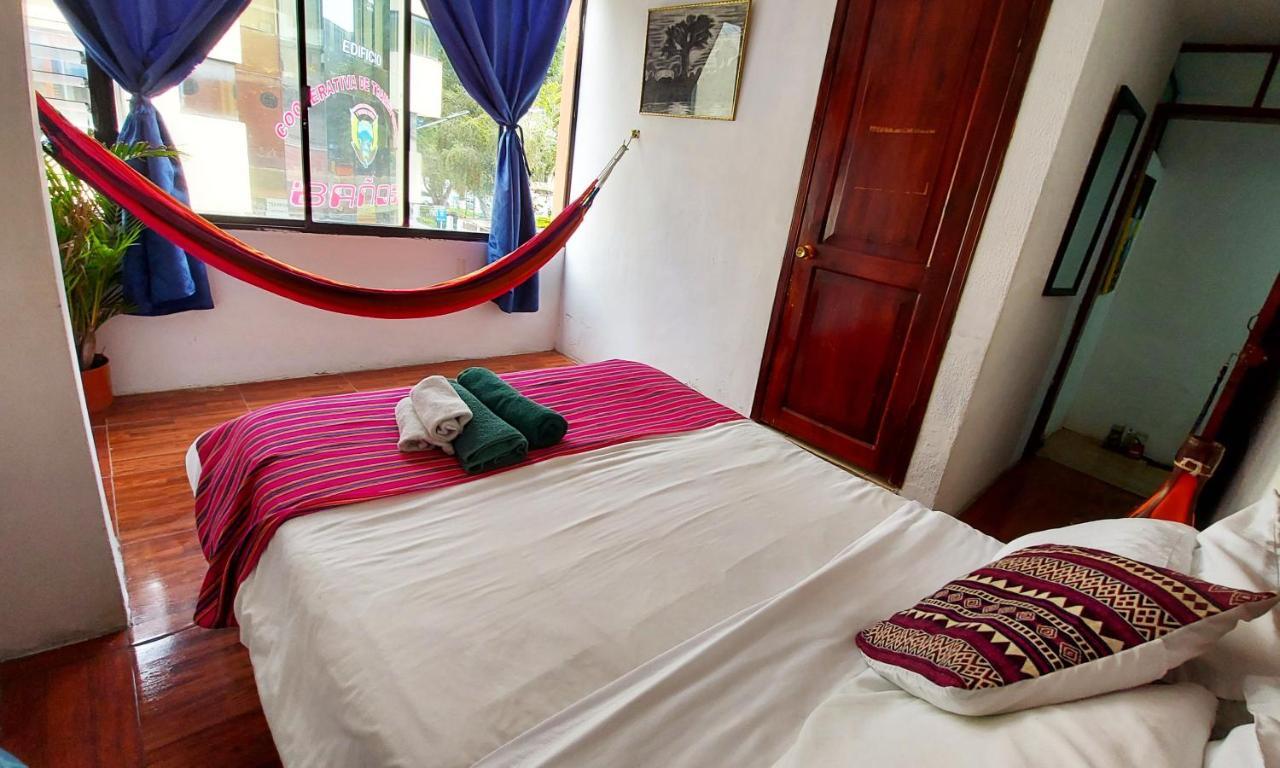 Erupcion Art Hotel & Hostel บาญอส ภายนอก รูปภาพ